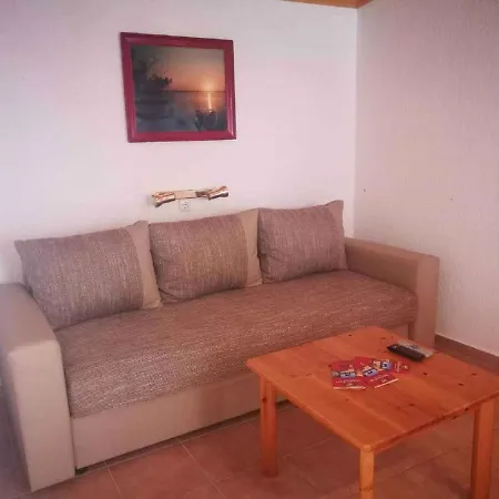 - Balaton 30360 * Balatonvilágos