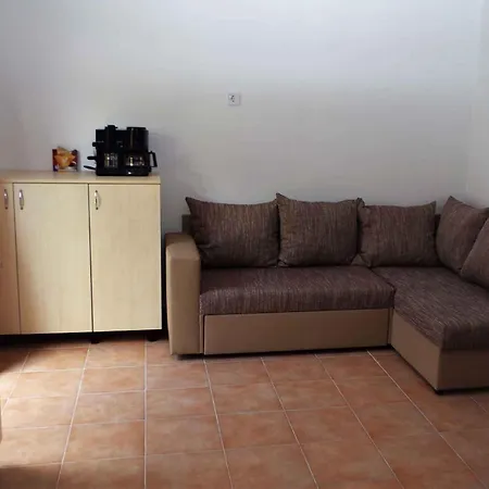 Balatonvilagos/balaton 30360 Apartament